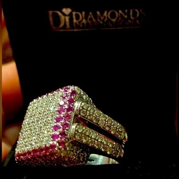 Magnificent 18kt white-Gold -Italian Gold With Diamonds and Pink Sapphire NEW - Picture 3 of 14